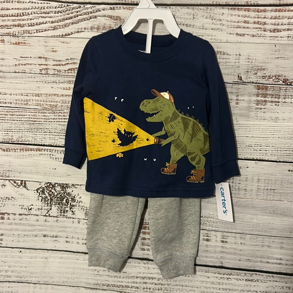 NWT dinosaur outfit from carters size 9 months